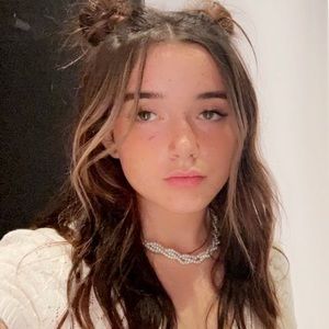 Meet your Posher, Riley